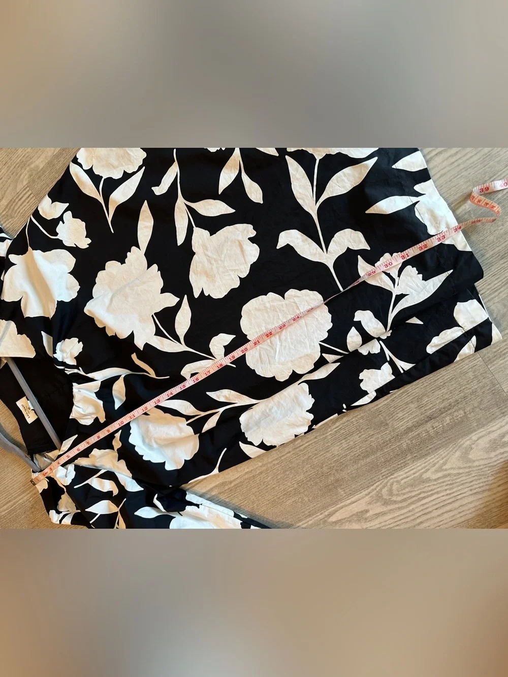 Target x kate spade Black and White Floral Puff-Sleeve Mini Dress Medium